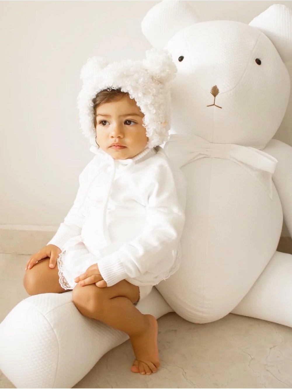 MI LOVES SIGNATURE Faux fur shearling Bear hat